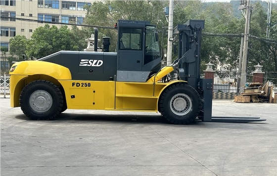 Robuste FD250 25t Schwerlast-Forklift-Lkw mit schweren Gegenständen 1-2 Jahre