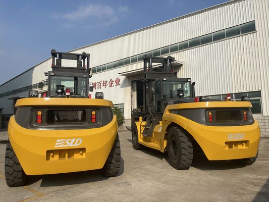 FD250 25 Ton Heavy Lift Forklift Truck Handling Port Container Logistics