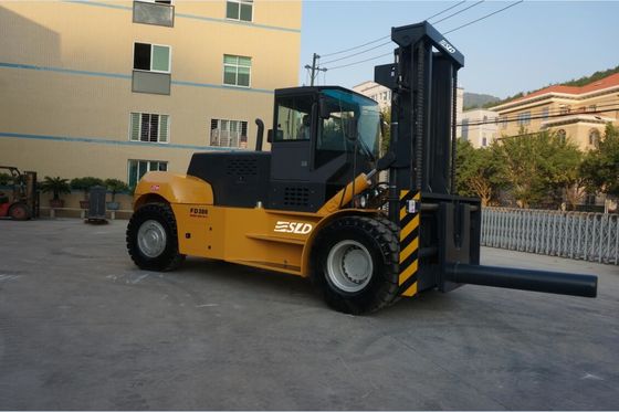 riesige FD300 30 Ton Heavy Lift Forklift Truck Ausrüstung 4000mm Mast-