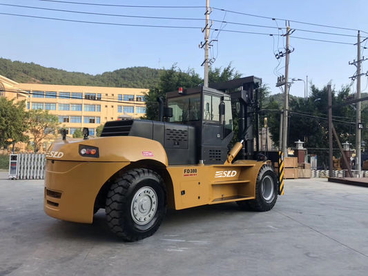 riesige FD300 30 Ton Heavy Lift Forklift Truck Ausrüstung 4000mm Mast-
