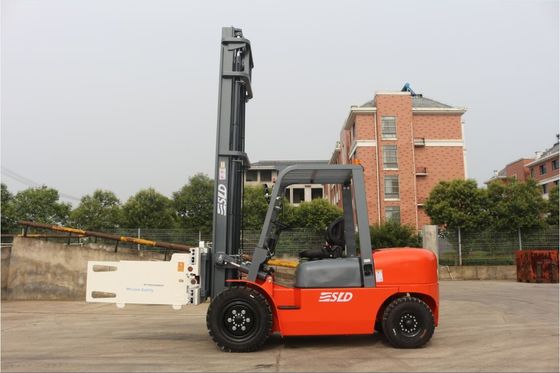 Dieselgabelstapler ISUZU Engines FD40 8k 4t mit Ballen-Klammer