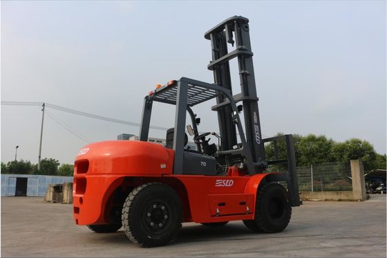 bearbeitete starke Dieselenergie 7 Ton Forklift des Gabelstapler-7000kgs