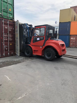 3000mm 4 Gabelstapler-Lösungen des Vierradantrieb-3.5T 3500kgs 4X4