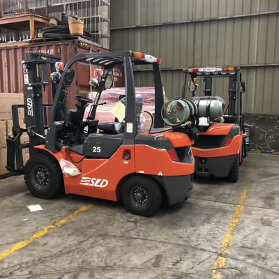 4 Benzin LPG-Gabelstapler-Lader der Weisen-Richtungsmachtverschiebungs-2.5T