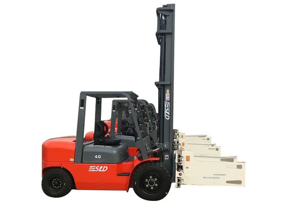 6m Mast, der Maschine 8k 4 Ton Pallet Diesel Forklift Truck anhebt