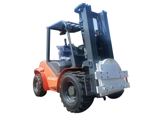 3000mm 4 Gabelstapler-Lösungen des Vierradantrieb-3.5T 3500kgs 4X4