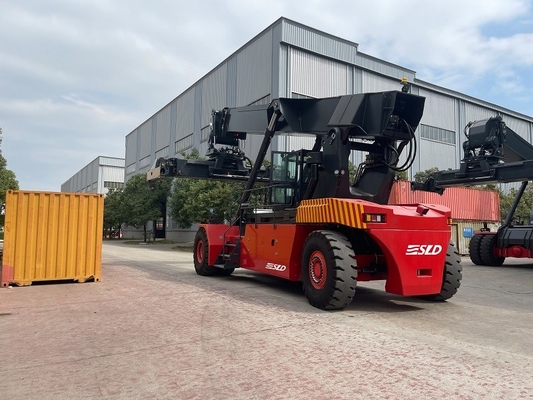 Roter Container Reach Stacker Produktservice Gewicht 71400 Kgs Entladen