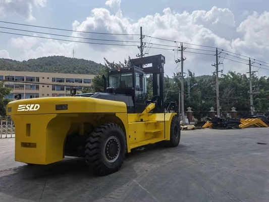 42 Ton Heavy Duty Forklift With Cummins Engine und Kessler-Antriebsachse